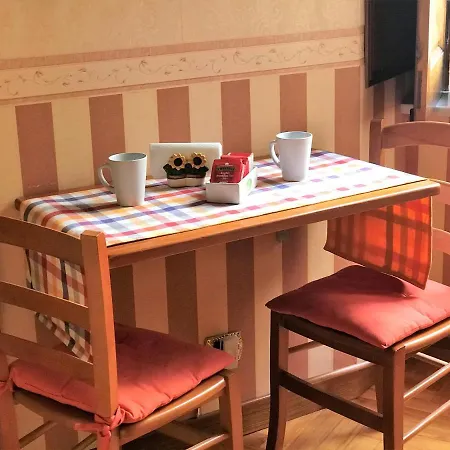 Oscar Apartment