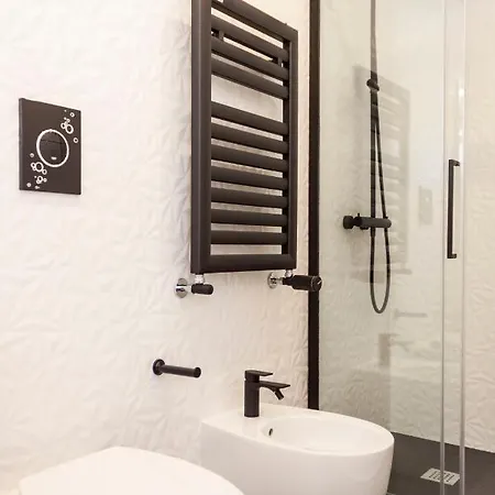 Moma Guest house *