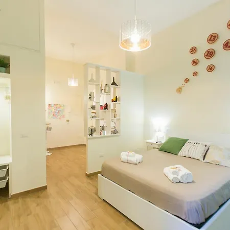 Casetta Partenopea House * Naples