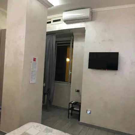 Dante Street 49 * Naples