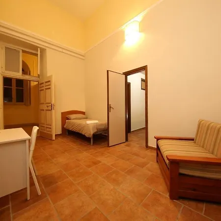 Bed & Breakfast Virginrooms