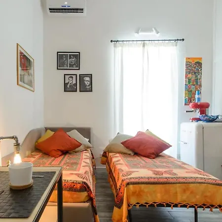 Vesuvius A Mezzocannone Apartment