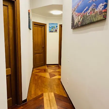 Appartamento La Bella A Chiaia