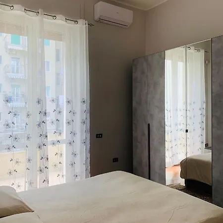 La Bella A Chiaia