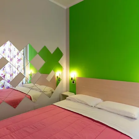 Hotel H Boutique 3*