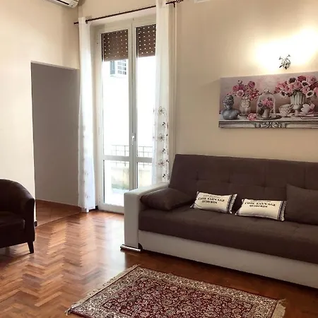 La Bella A Chiaia * Napoli