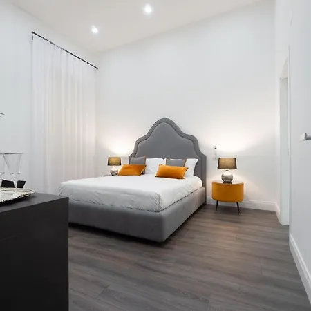 Rodino 24 Bed & Breakfast