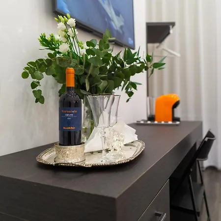 Rodino 24 Bed & Breakfast *
