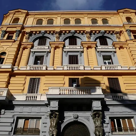 Mariana Luxury Apartment