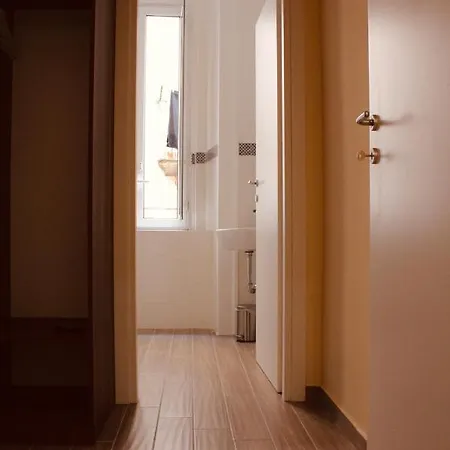 Bed & Breakfast La Dimora Dei Borboni Neapol
