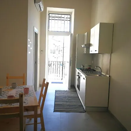 Dalila's Apartment Naples