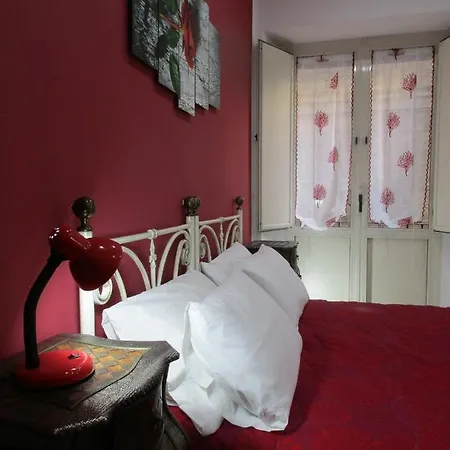 La Rosa Di Bed & Breakfast Naples