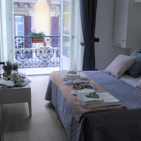 Mariana Luxury * Napoli
