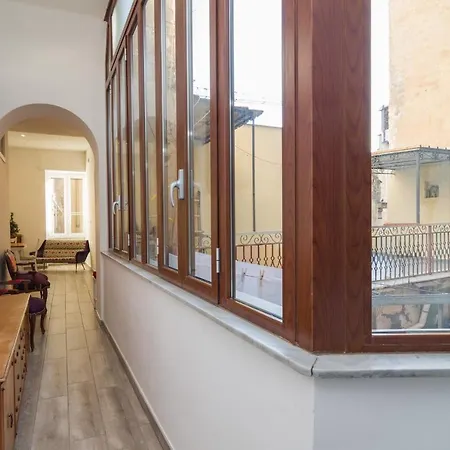 Bed & Breakfast Giu Al Centro 2*