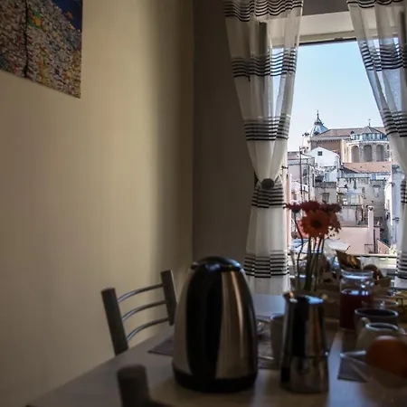 Castel Capuano Flat By Domusextra * Naples