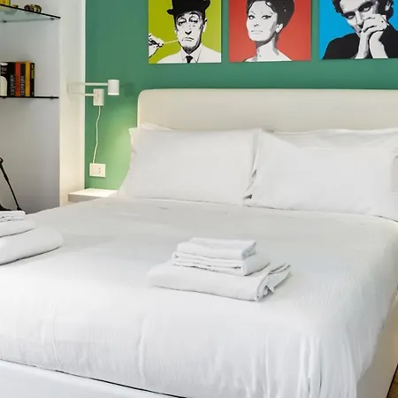 Italianway - Corso Vittorio Emanuele 749 * Naples