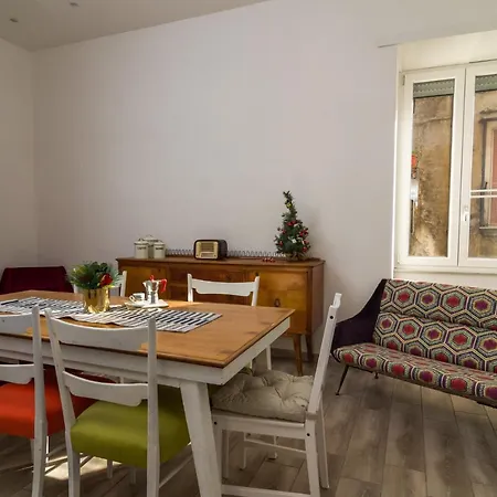 Bed & Breakfast Giu Al Centro 2*