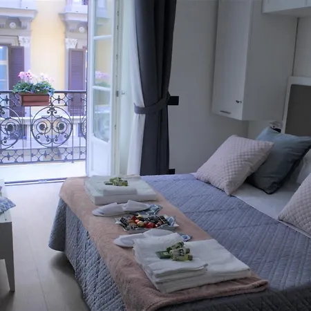 Mariana Luxury Apartment Naples