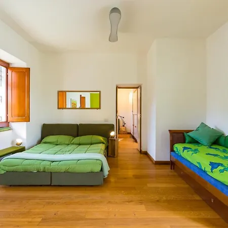 Kamyhouse Una Tranquilla Struttura Nel Verde Naples