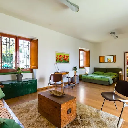 Kamyhouse Una Tranquilla Struttura Nel Verde * Naples