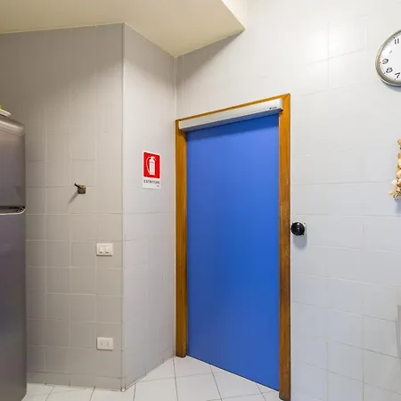 Kamyhouse Una Tranquilla Struttura Nel Verde * Naples