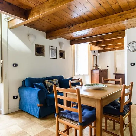 Residenza Santa Lucia * Naples