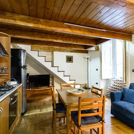 Residenza Santa Lucia * Naples