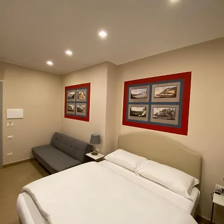 Mdc Luxury * Naples
