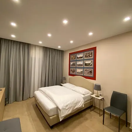 Mdc Luxury * Naples