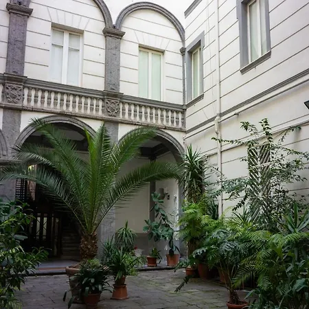 Palazzo Il Convento Naples