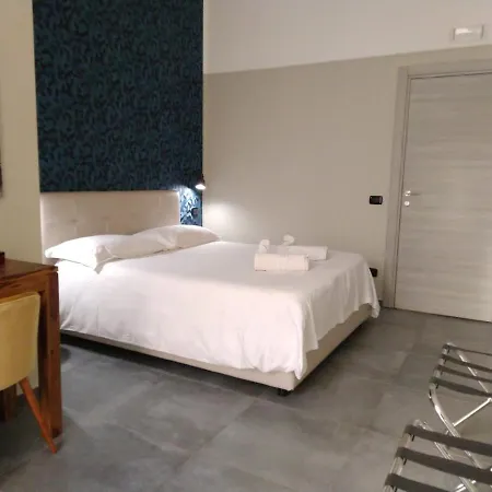 Donna Lena Relais Neapel