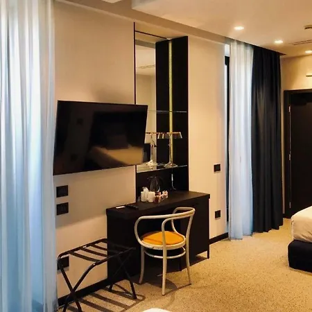 Western Plaza Hotel Naples