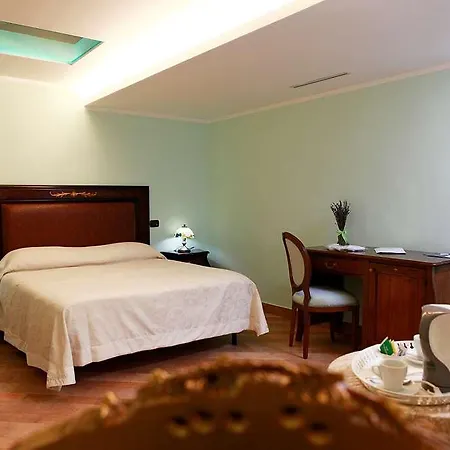 Lanfipe Palace 3*