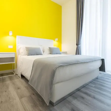 Napoliving Guest house 2*