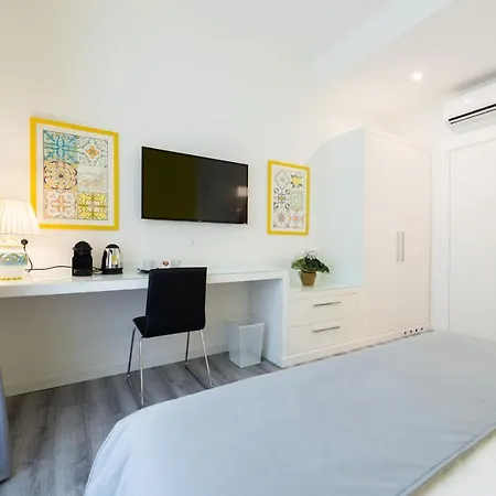 Napoliving Guest house Naples