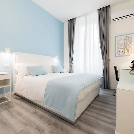 Napoliving Guest house