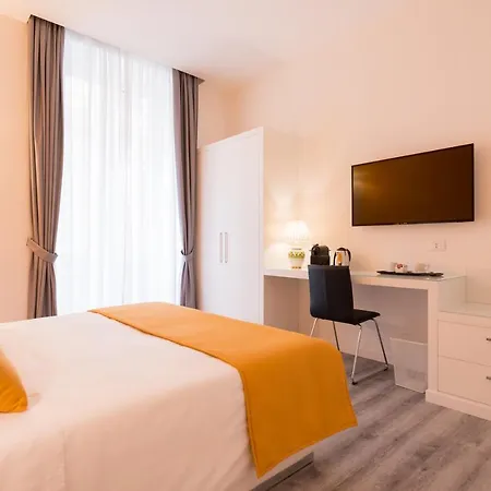 Napoliving Guest house 2*
