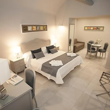 Residenza San Ferdinando 4* Napoli