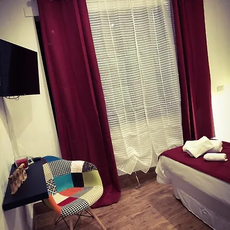 Central Station Deluxe Bed & Breakfast *