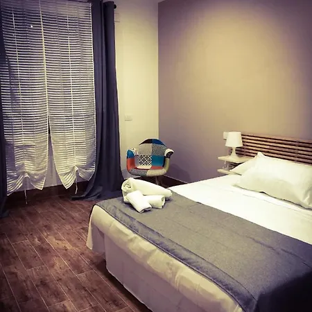 Central Station Deluxe Bed & Breakfast Napoli