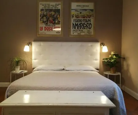 Bed Morelli 49 , Chiaia 2* Napoli