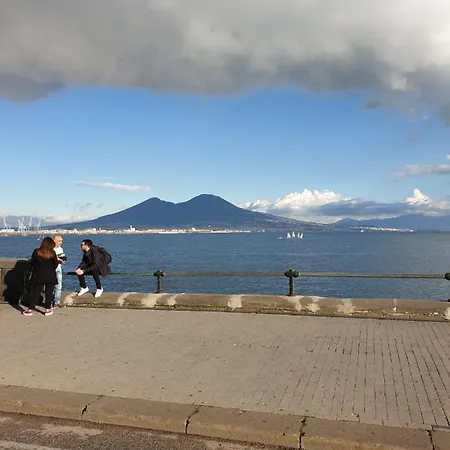 Dimora Costantino Bed & Breakfast Naples