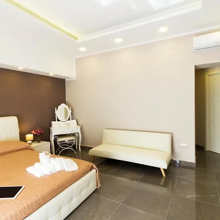 Bed & Breakfast Porto & 2*