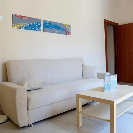 Apartment Center *