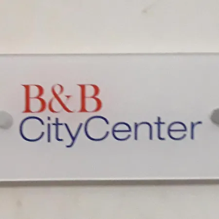 Center Naples