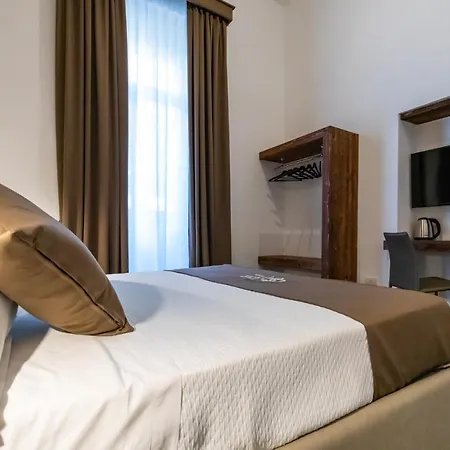 Santa Chiara 4* Neapel