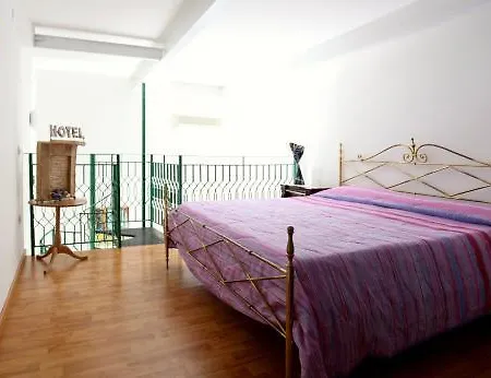 Dormidame Bed & Breakfast 5*