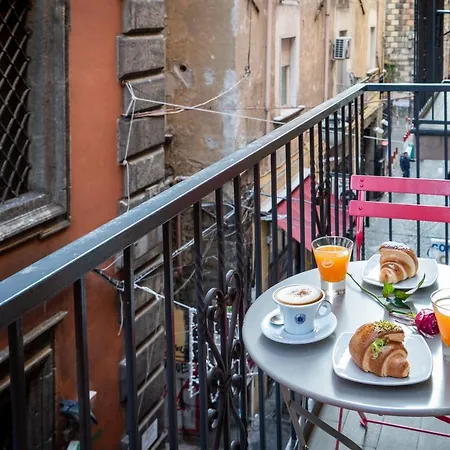 Napoliviva Bed & Breakfast