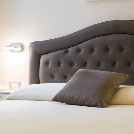 Royal Luxury 3*