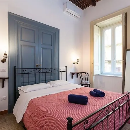 Don Pedro Vicere Di Toledo In The Center Penzion 3*